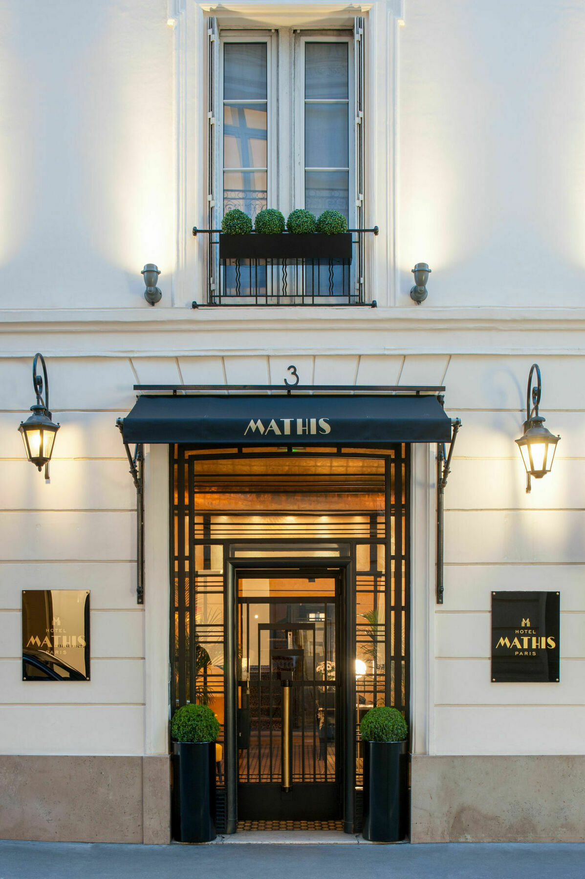 Hotel Mathis Elysees Paryż Zewnętrze zdjęcie